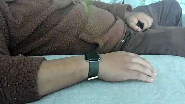 caramelizedzeus online show from 10/26/25, 05:08