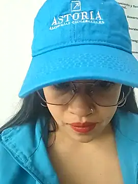 MILA  06 online show from 11/19/25, 01:44