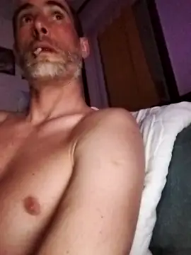 LeLoup49 online show from 04/15/26, 04:30