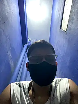 Snapshot of swami_ji chatting on 09/21/25, 05:47 swami ji online show from 09/21/25, 05:47