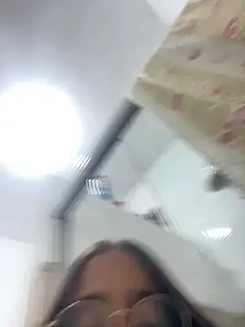 loirinhaaa online show from 02/05/26, 02:49