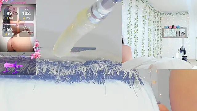 Ashley  Jones   online show from 04/18/26, 09:02