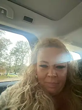 BonnyDesire online show from 11/11/25, 03:12