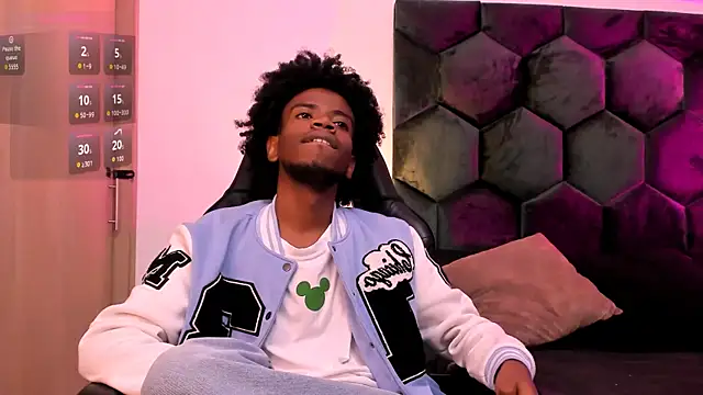 AllexJacob online show from 03/24/26, 01:05