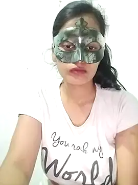 ms-naina online show from 04/18/26, 07:58