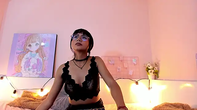 Lola Purple online show from 09/28/25, 03:23