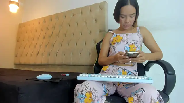 Naomis 35 online show from 03/07/26, 07:44