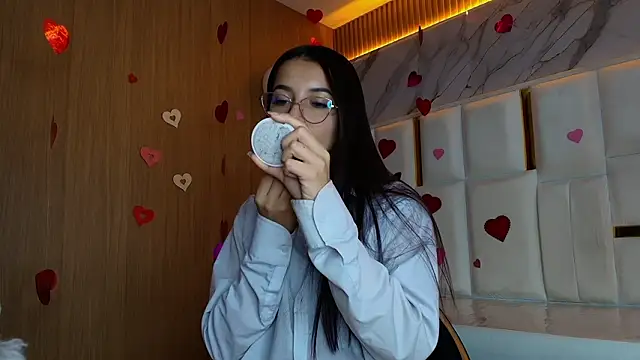 sophiadoll tf online show from 02/17/26, 03:36