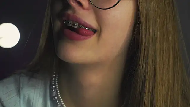 blissence online show from 12/22/25, 03:09