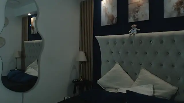 SalvadorFit online show from 03/16/26, 08:24