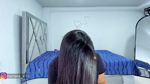 Daniela x19 online show from 02/18/26, 12:39