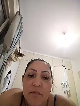 Lunita86 online show from 12/21/25, 03:46