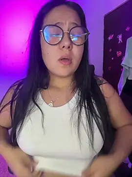 sacha torres02 online show from 04/23/26, 02:35