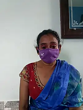 honeyqueen143 online show from 12/05/25, 06:22