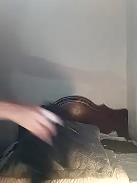 Vale stone  online show from 10/19/25, 04:57