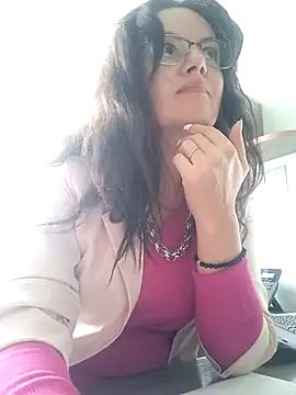 ValeriaLove43211 online show from 09/30/25, 11:26