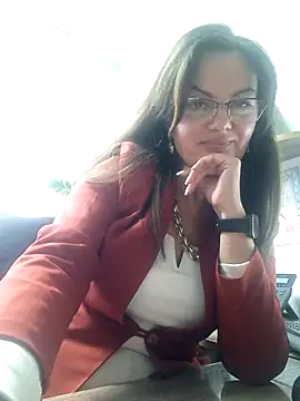 ValeriaLove43211 online show from 10/10/25, 12:48