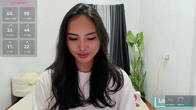 Divine Goddesss online show from 04/22/26, 08:32