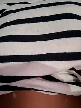 Snapshot of sweet_simmi chatting on 11/05/25, 01:38 sweet simmi online show from 11/05/25, 01:38