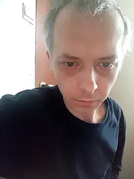 Snapshot of szajbusek41 chatting on 02/02/26, 07:29 szajbusek41 online show from 02/02/26, 07:29