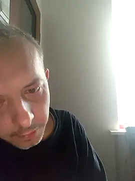 Snapshot of szajbusek41 chatting on 03/14/26, 06:30 szajbusek41 online show from 03/14/26, 06:30