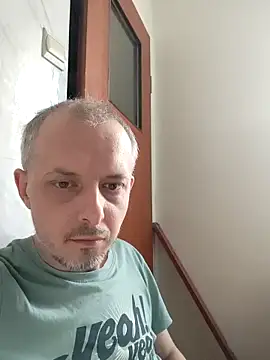 Snapshot of szajbusek41 chatting on 04/01/26, 08:59 szajbusek41 online show from 04/01/26, 08:59