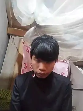 Nhyy xx online show from 12/19/25, 01:23