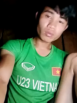 Snapshot of Nhyy_xx chatting on 06/17/26, 03:35 Nhyy xx online show from 06/17/26, 03:35
