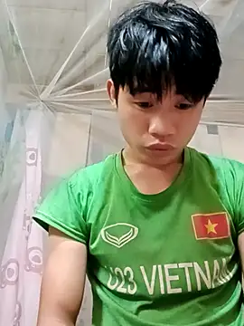 Snapshot of Nhyy_xx chatting on 06/20/26, 02:36 Nhyy xx online show from 06/20/26, 02:36