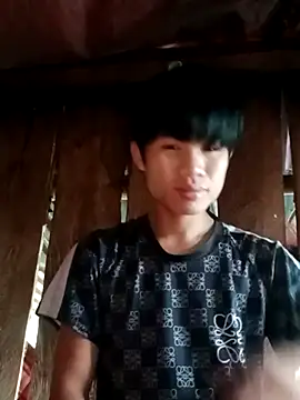 Snapshot of Nhyy_xx chatting on 07/18/26, 02:05 Nhyy xx online show from 07/18/26, 02:05