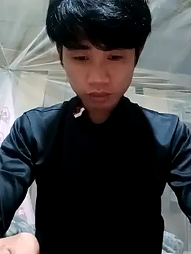 Snapshot of Nhyy_xx chatting on 07/28/26, 11:17 Nhyy xx online show from 07/28/26, 11:17