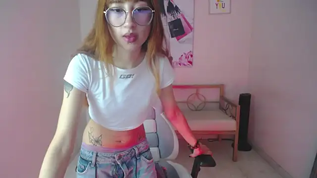 gaby angel  online show from 10/08/25, 01:20