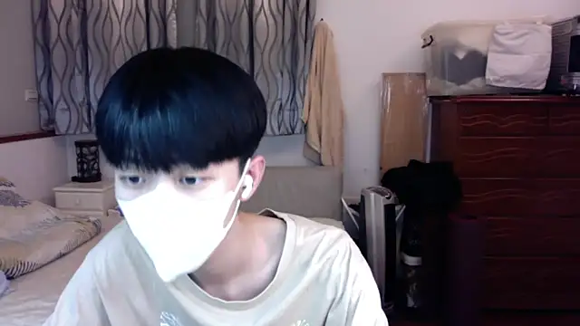 kai101010 online show from 10/21/25, 02:51