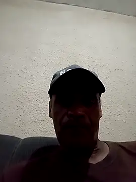 Snapshot of JeffersonRay chatting on 03/15/26, 11:27 JeffersonRay online show from 03/15/26, 11:27