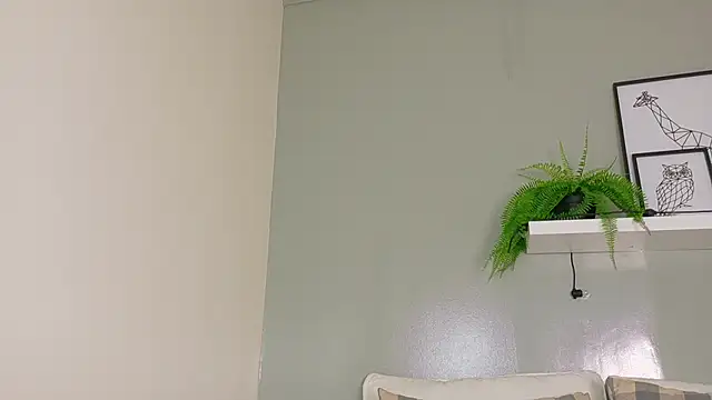 KeendraFox  online show from 10/29/25, 10:17