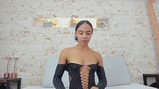 grace daviss online show from 11/14/25, 12:26