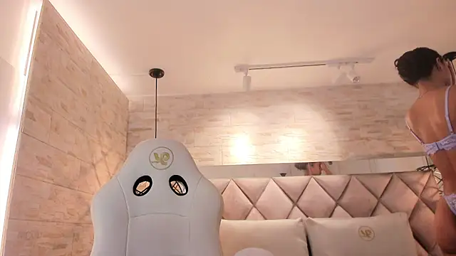 grace daviss online show from 04/18/26, 11:03