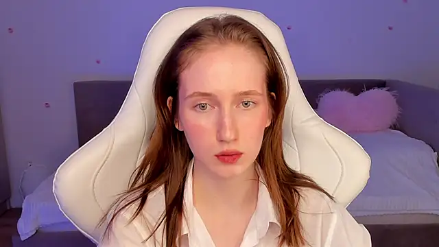 CrystalSoul  online show from 11/23/25, 09:36