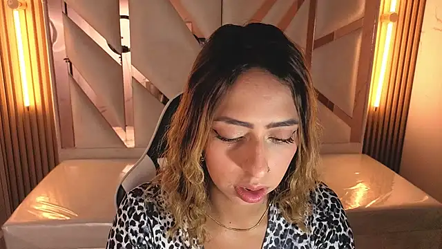 tamara tp online show from 02/10/26, 12:53