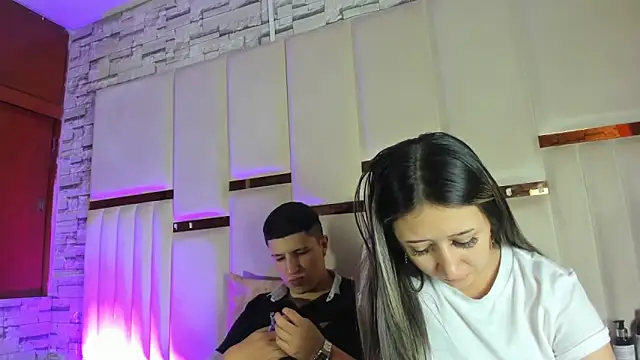 Snapshot of ANLLELOAndANGELA chatting on 05/18/26, 04:46 ANLLELOAndANGELA online show from 05/18/26, 04:46