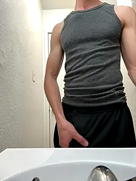 Snapshot of gymratforyouu chatting on 09/24/25, 06:28 gymratforyouu online show from 09/24/25, 06:28