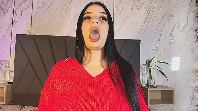 Luna Scarlet1 online show from 09/25/25, 06:17