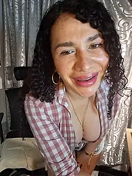 Lina 444 online show from 11/29/25, 11:41