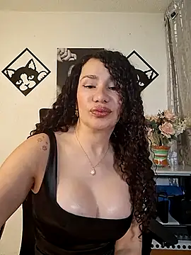 Lina 444 online show from 02/17/26, 12:29