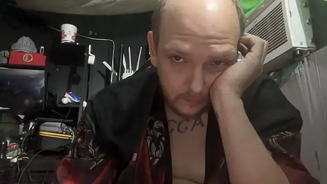 lickyluke17 online show from 10/09/25, 09:40