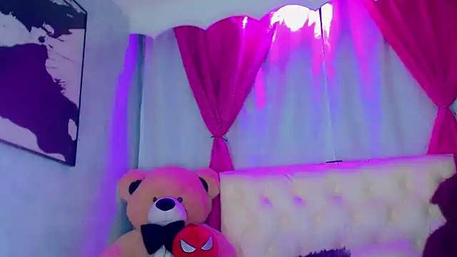 Julia Bulette1 online show from 03/05/26, 01:45