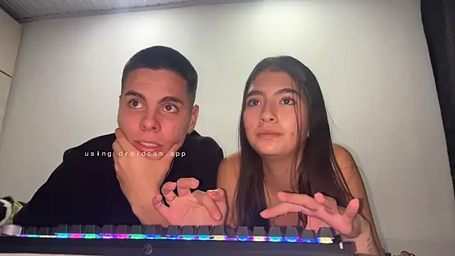 Snapshot of vipxxx2 chatting on 10/14/25, 04:46 vipxxx2 online show from 10/14/25, 04:46