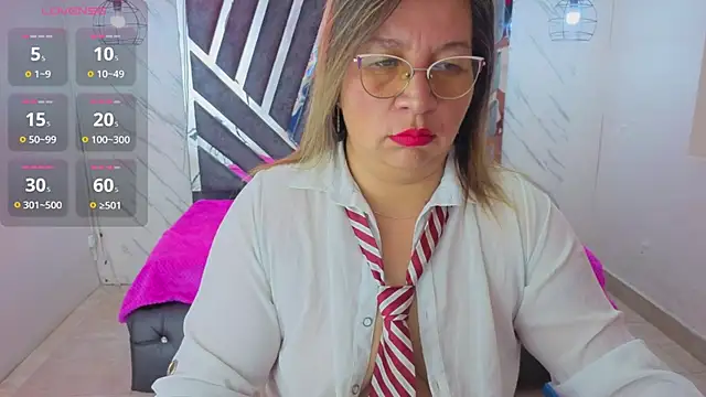 MaylinRosse  online show from 05/15/26, 06:59