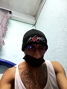 Crazygrillo69 online show from 12/20/25, 10:22
