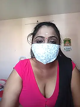 queendivya online show from 04/08/26, 04:45